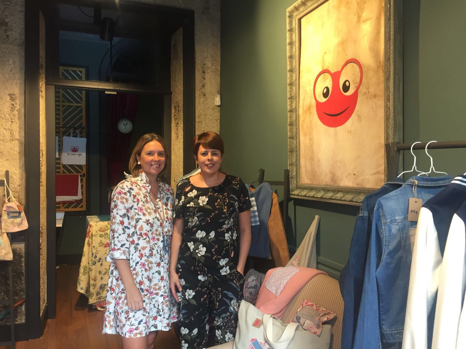 Foto de <p>La firma La Rana Roja de Gran Canaria Moda Cálida ofrece nuevo punto de venta de sus colecciones</p>
