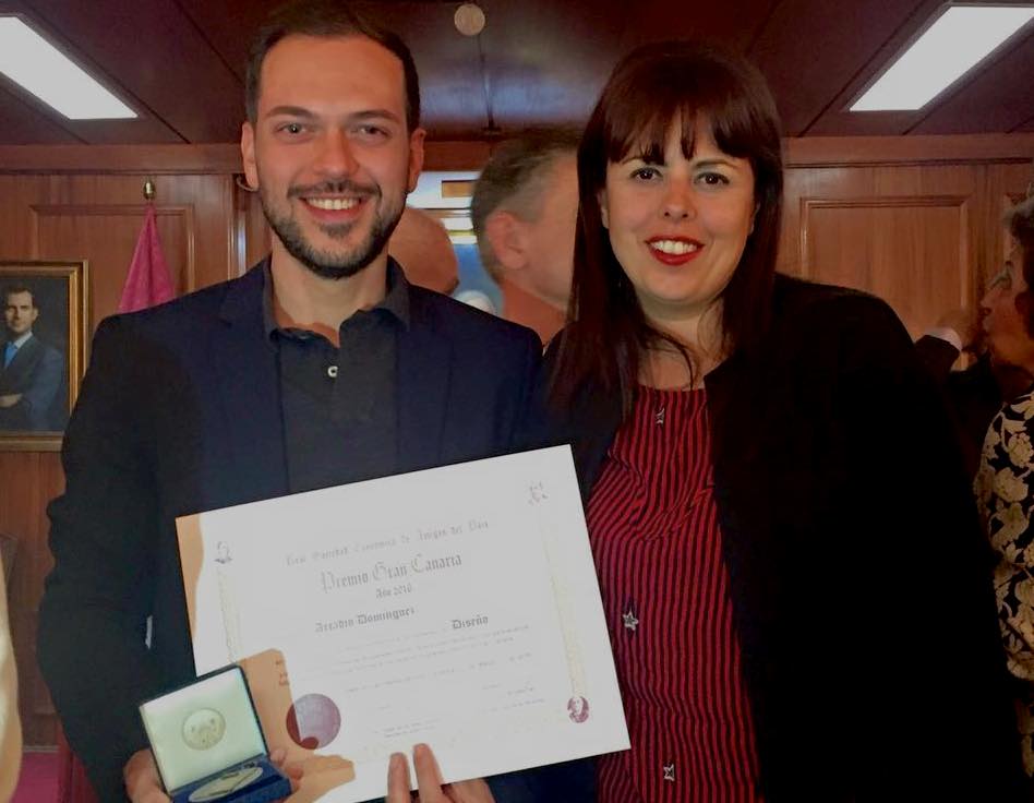 Foto de <p>Arcadio Domínguez recibe Premio de la Real Sociedad Económica de Amigos del País</p>
